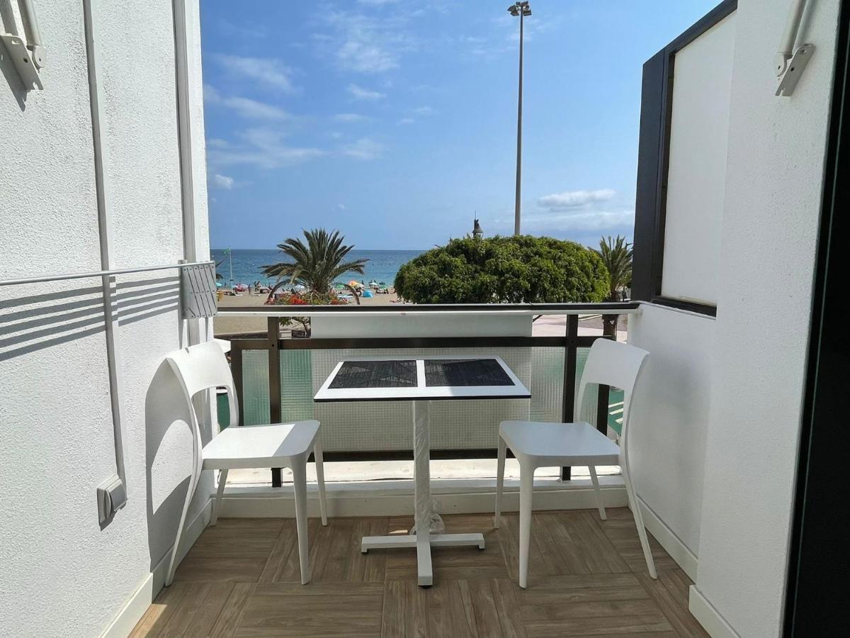 Playa De Las Vistas Los Cristianos Wifi Beach View アロナ エクステリア 写真